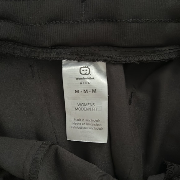 WonderWink jogger-style scrub pants - Picture 4 of 4